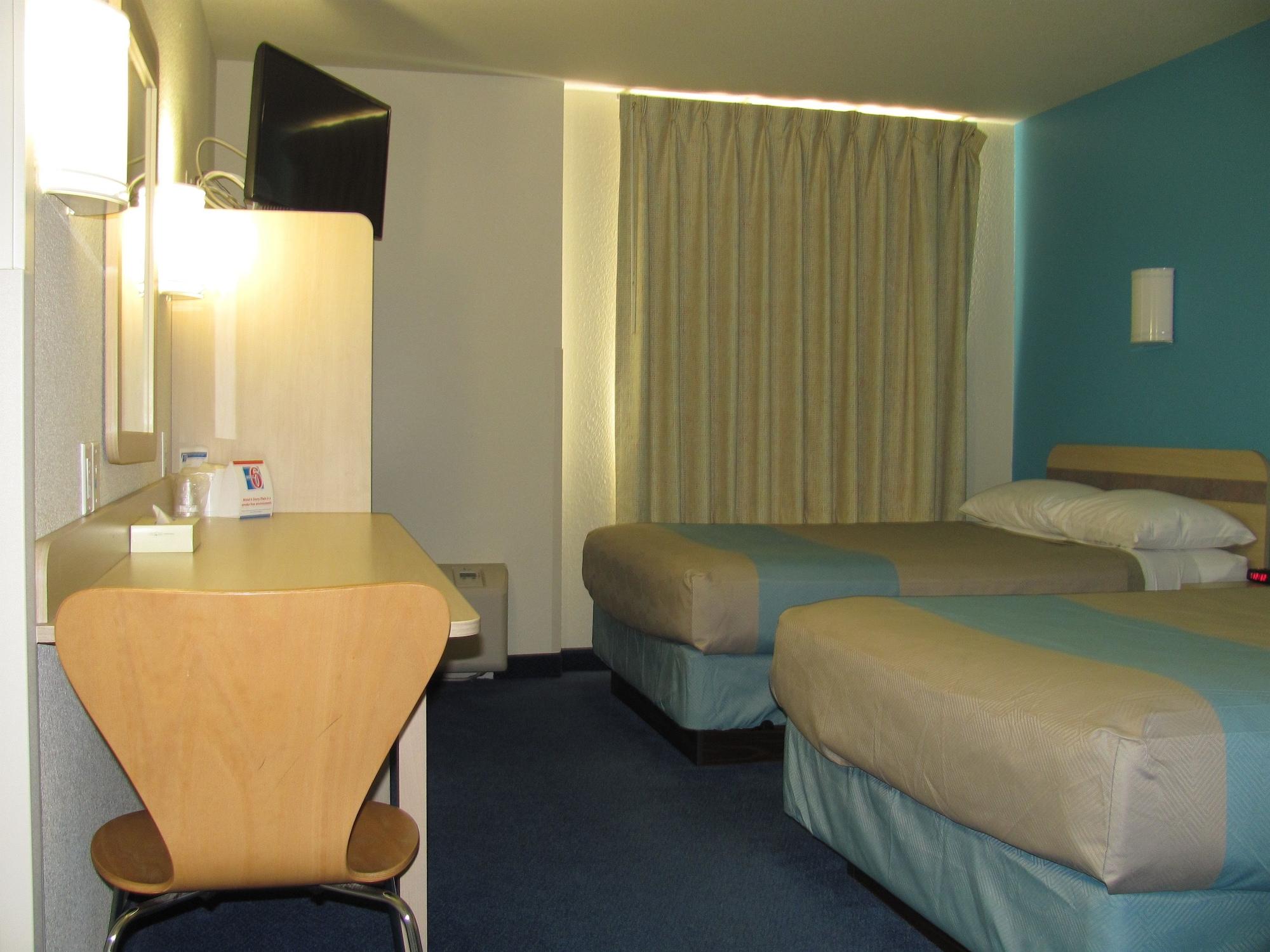 Days Inn By Wyndham Stony Plain Exterior foto