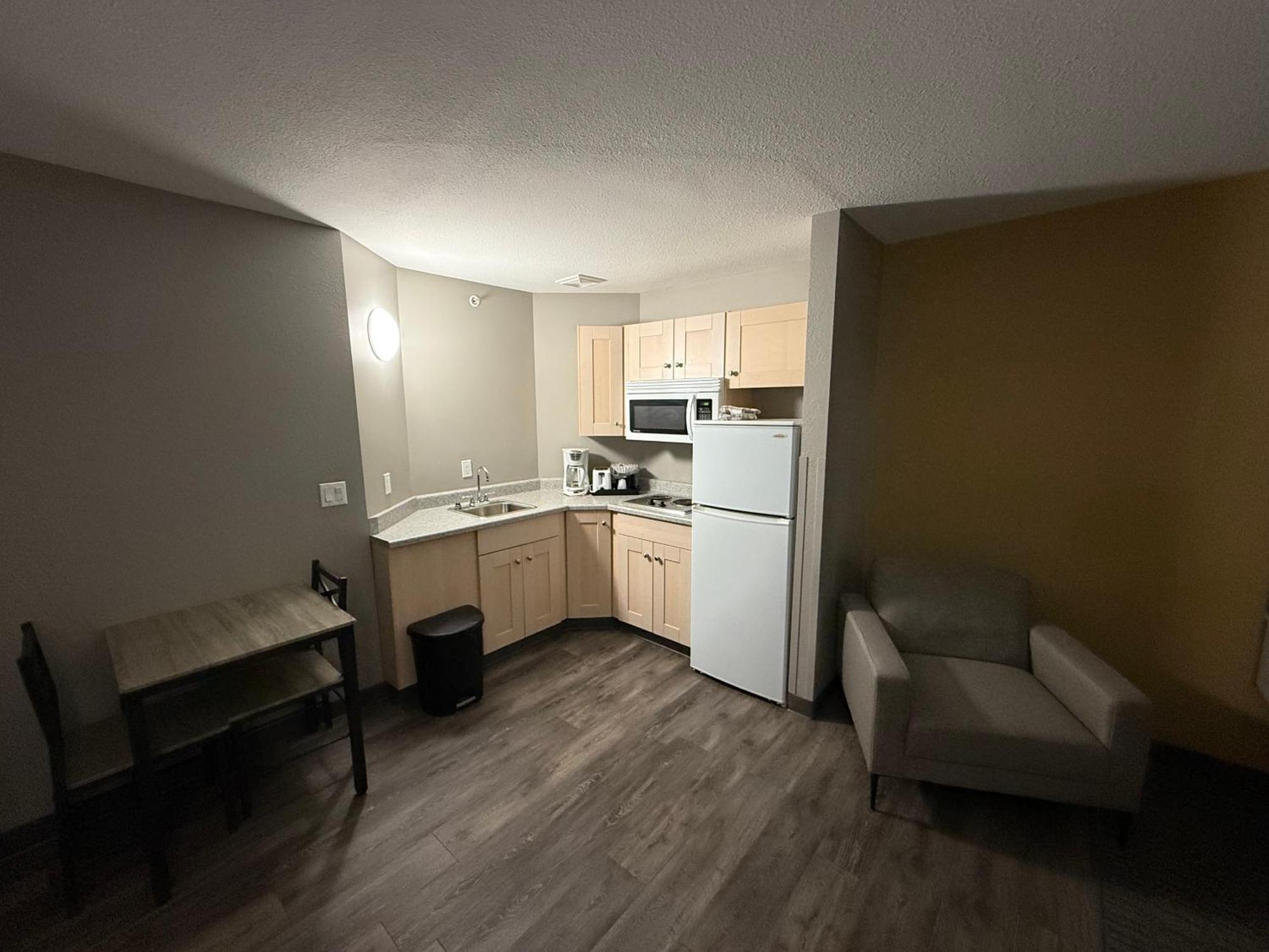 Days Inn By Wyndham Stony Plain Exterior foto