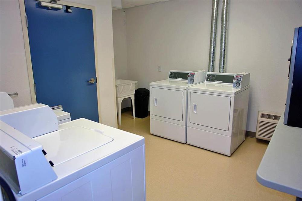 Days Inn By Wyndham Stony Plain Facilidades foto